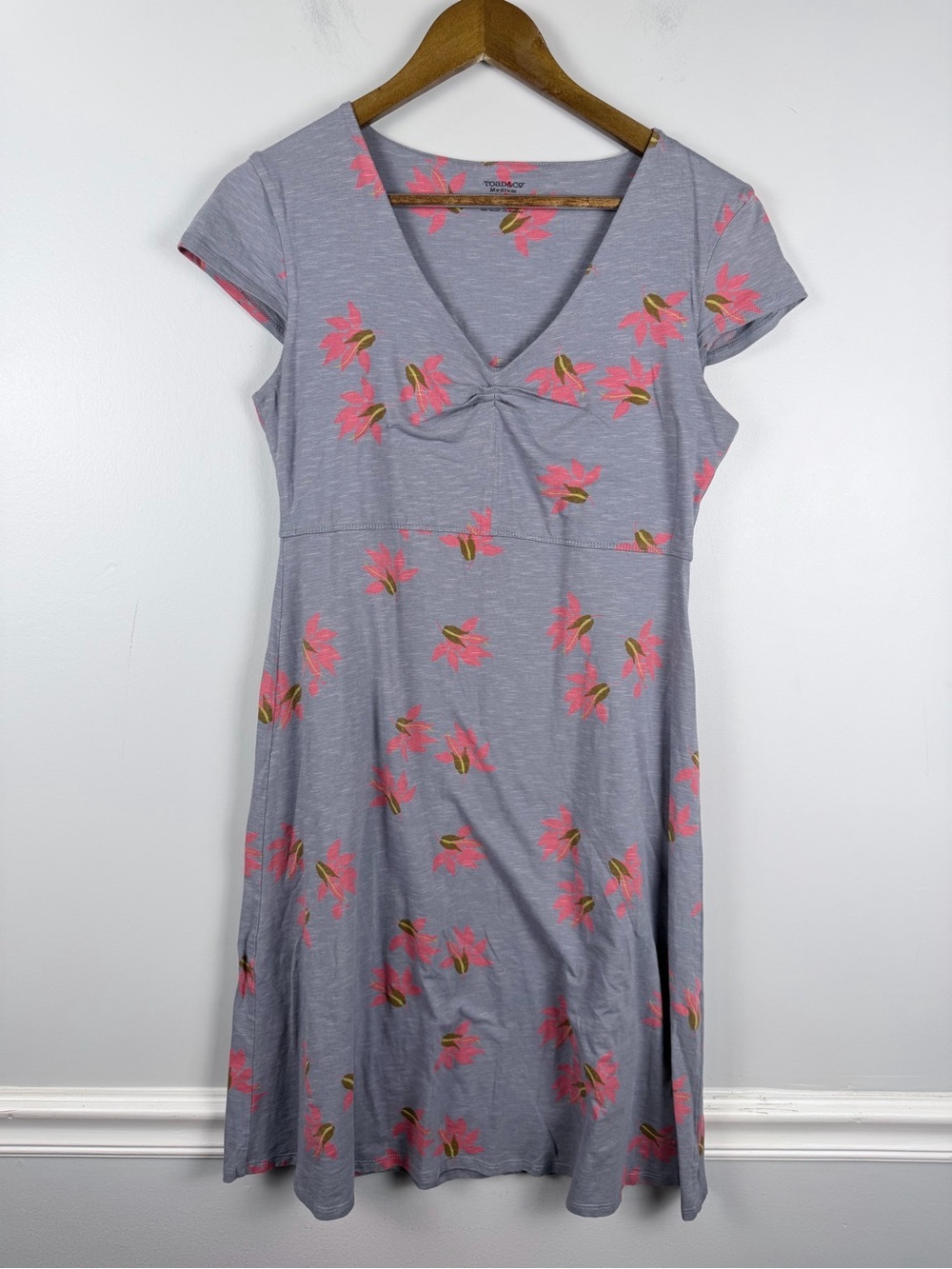 Toad & Co Rosemarie floral grey blue dress size medium